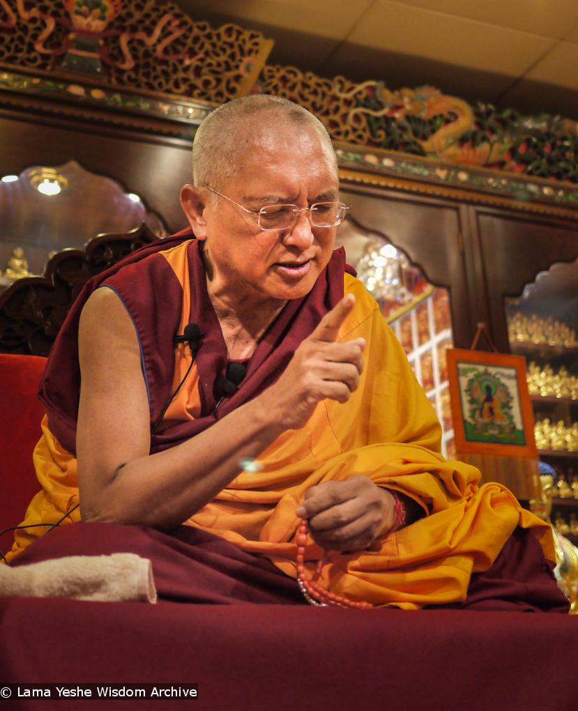 Dedicare i meriti, un insegnamento di Lama Zopa Rinpoce